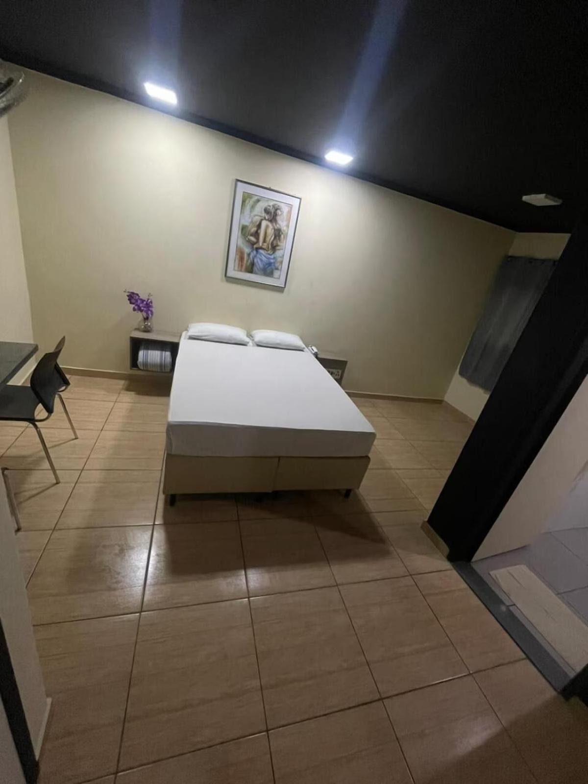 Light Motel - 24 Horas Guarulhos Esterno foto